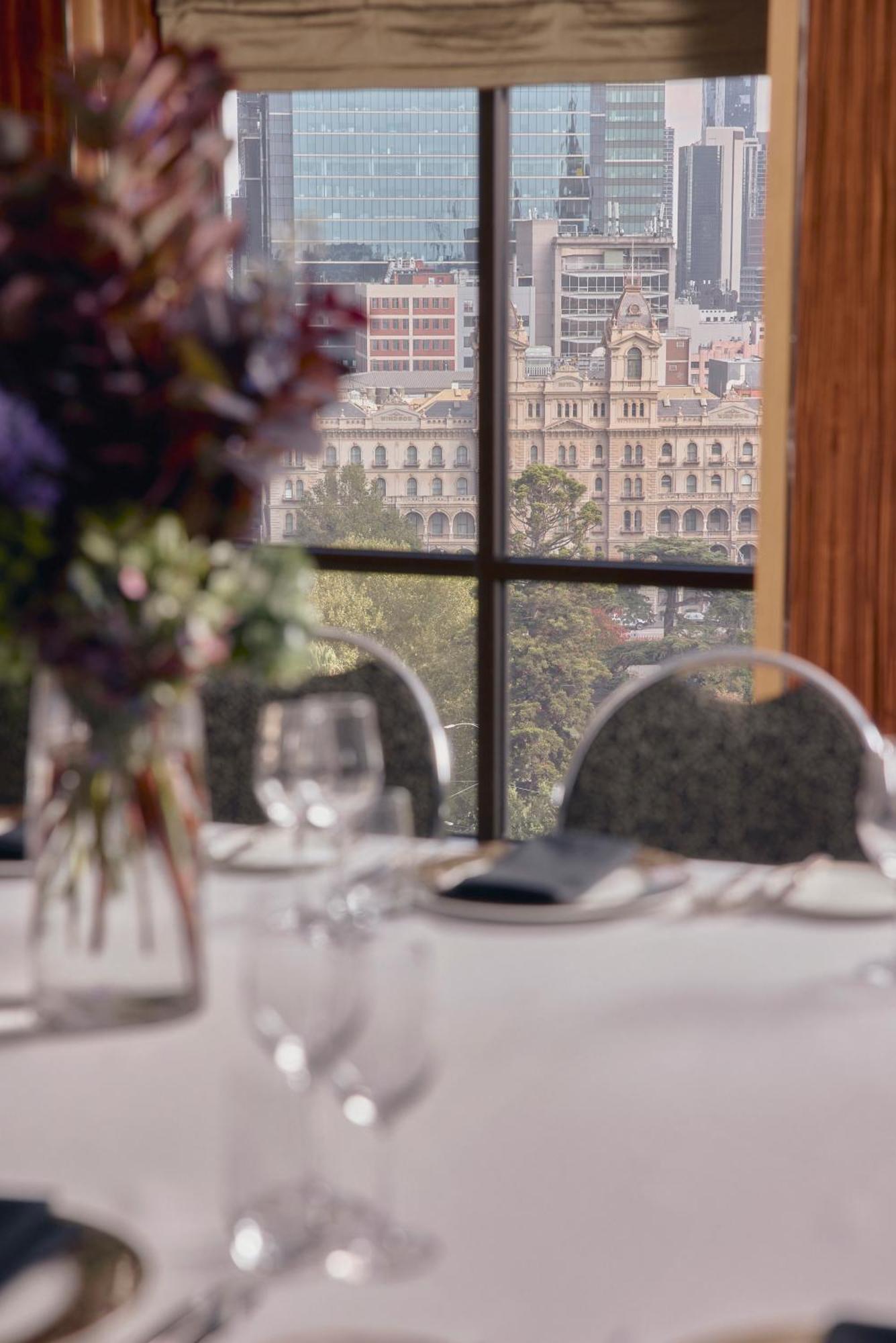Hotel Park Hyatt Melbourne Esterno foto The view from the restaurant